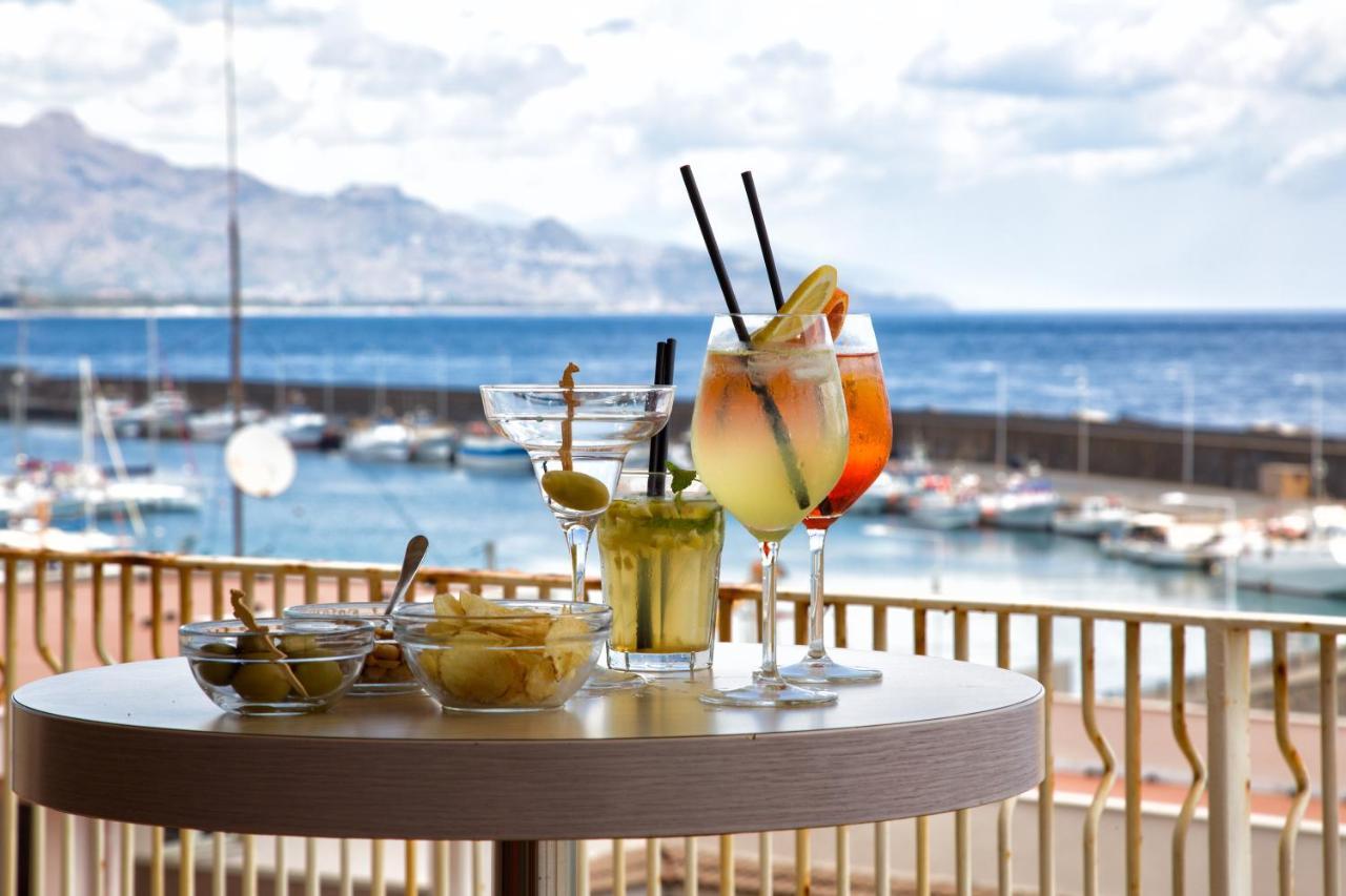 Grand Hotel Yachting Palace Riposto Exterior foto
