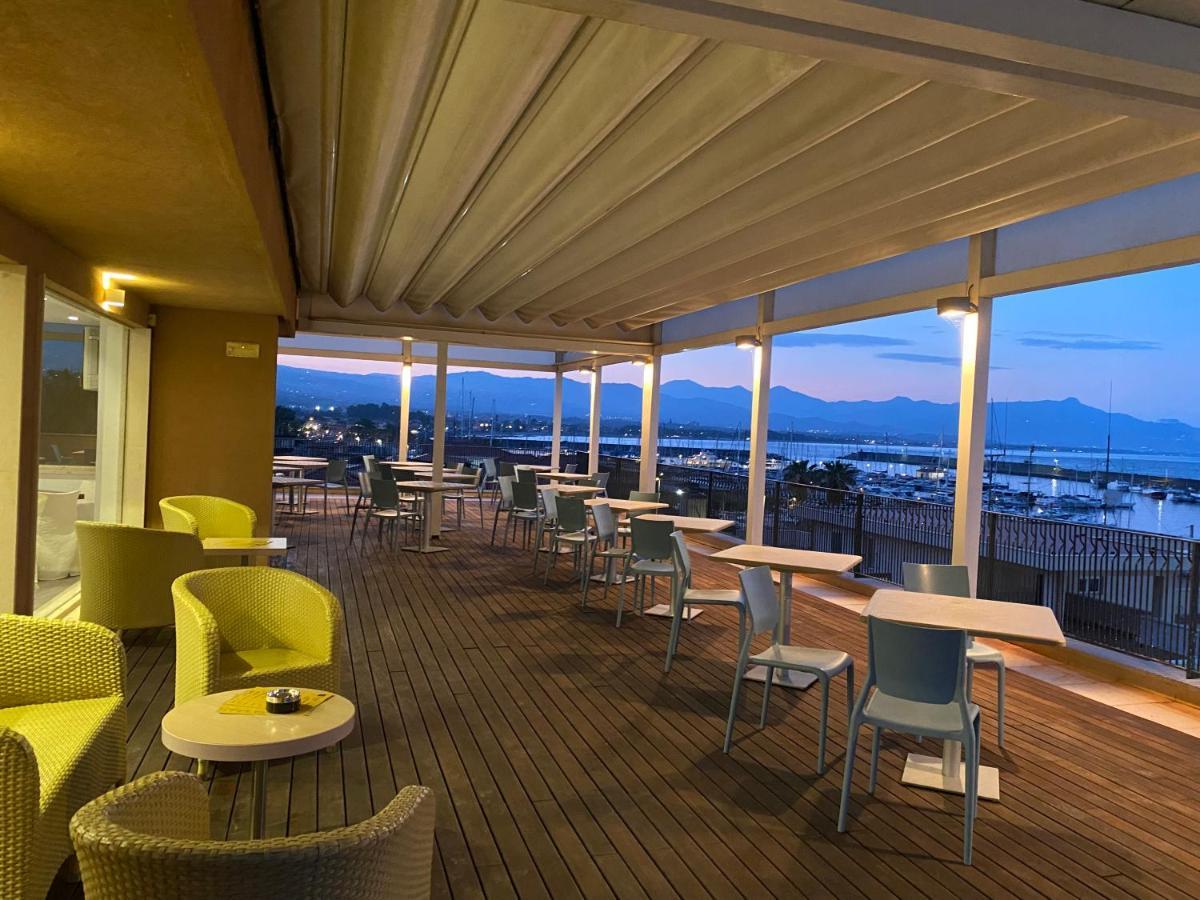 Grand Hotel Yachting Palace Riposto Exterior foto