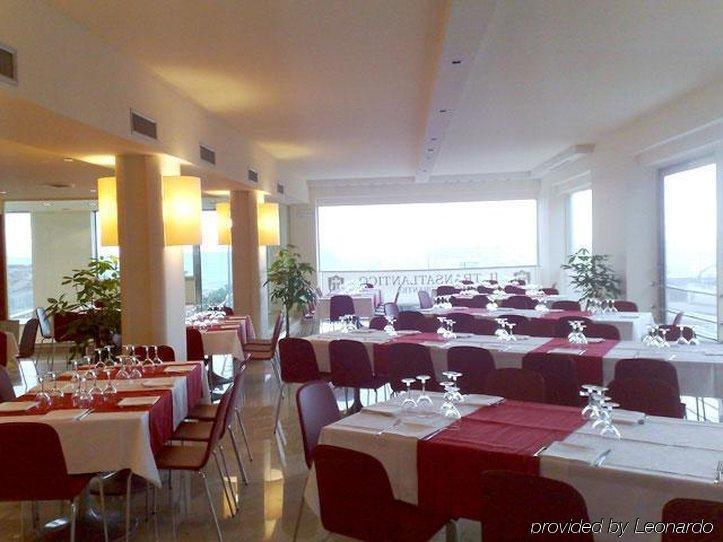 Grand Hotel Yachting Palace Riposto Facilidades foto
