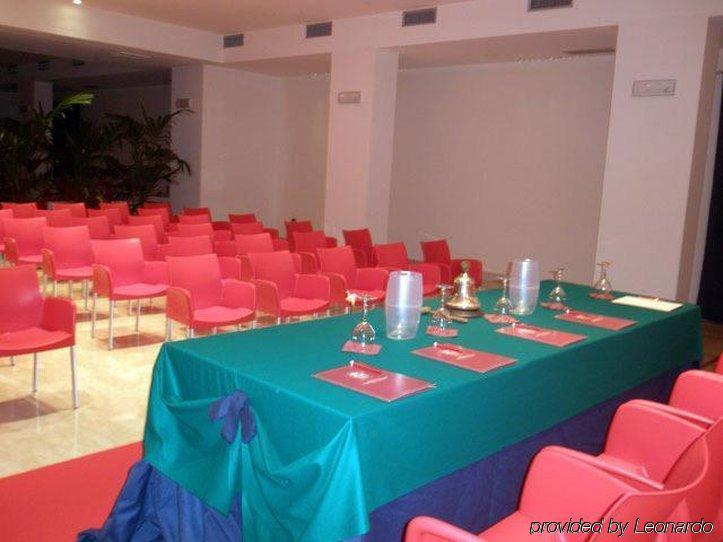 Grand Hotel Yachting Palace Riposto Facilidades foto